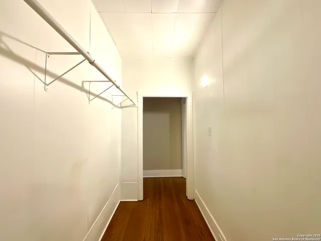 $1,449 | 810 West Magnolia Avenue, Unit 1, San Antonio, TX 78212