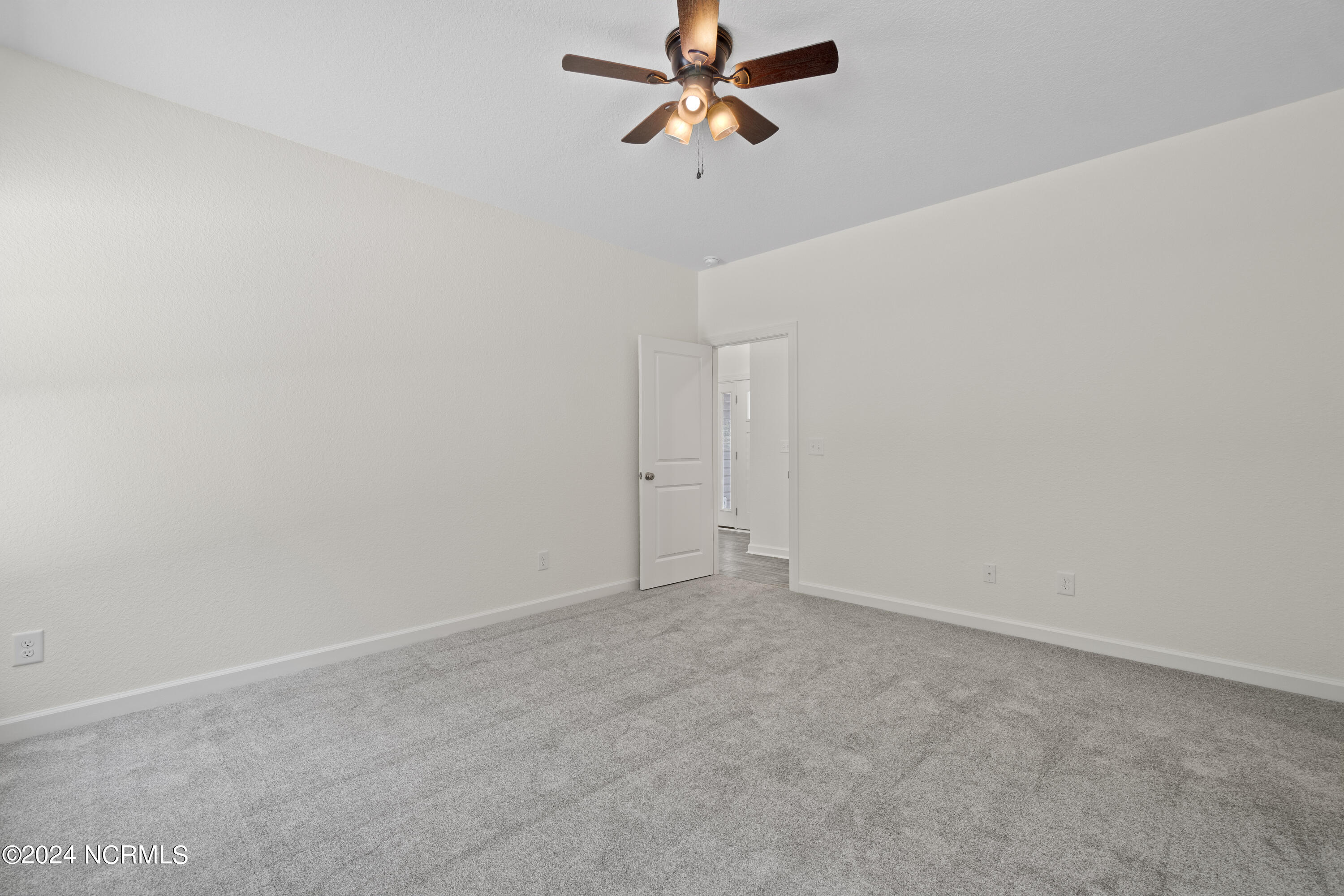 115 North River Road Camden, NC 27921 - Photo 16 of 28 Primary bedroom