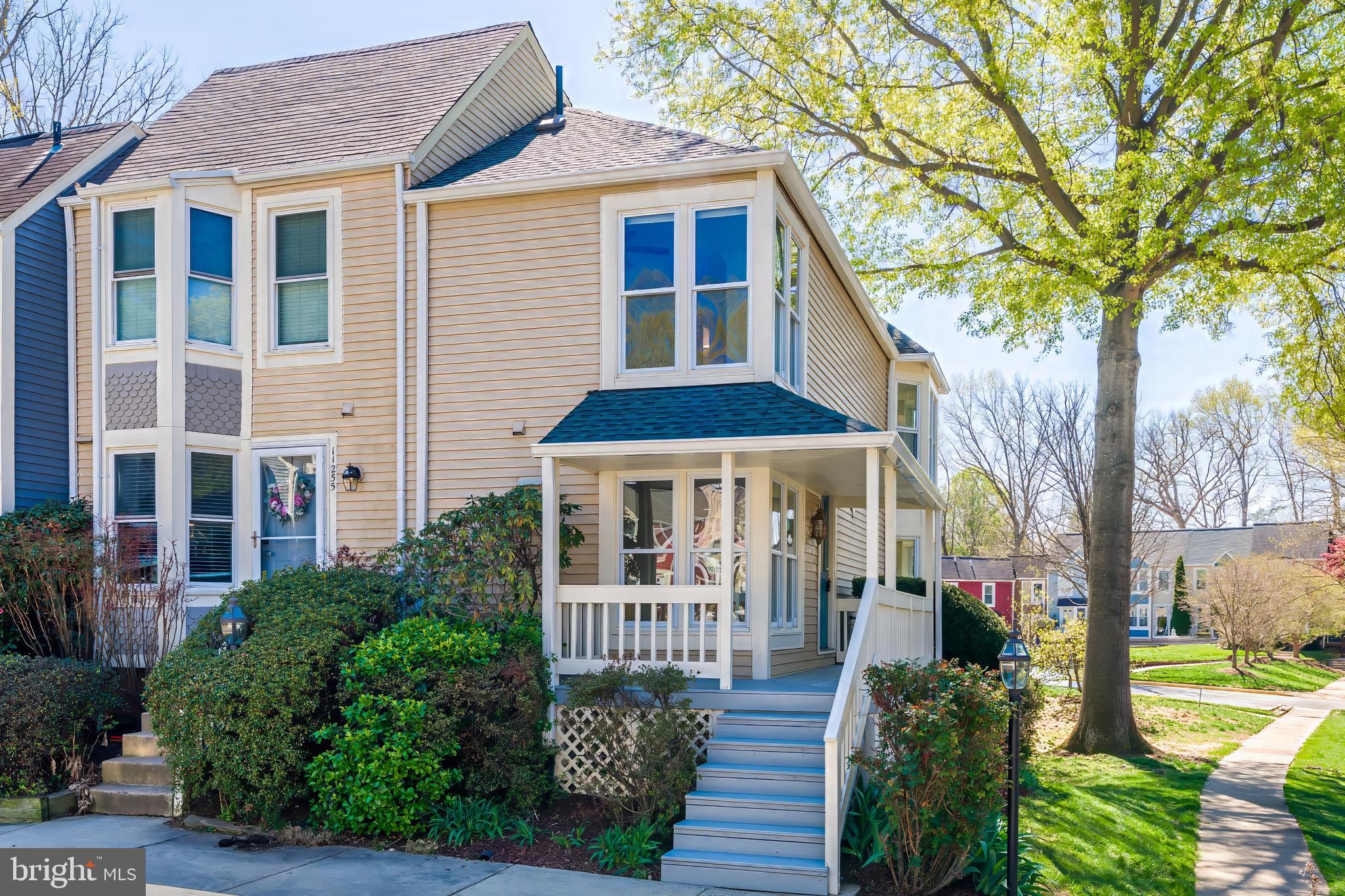 11257 Silentwood Lane Reston, VA 20191 - Photo 40 of 44 a view of a house with a yard