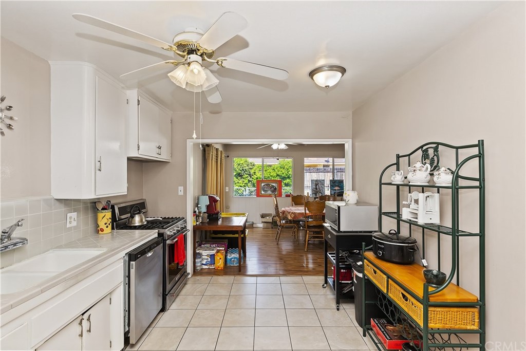 3451 Mono Drive Riverside, CA 92506 - Photo 7 of 24 a kitchen with lots of counter top space