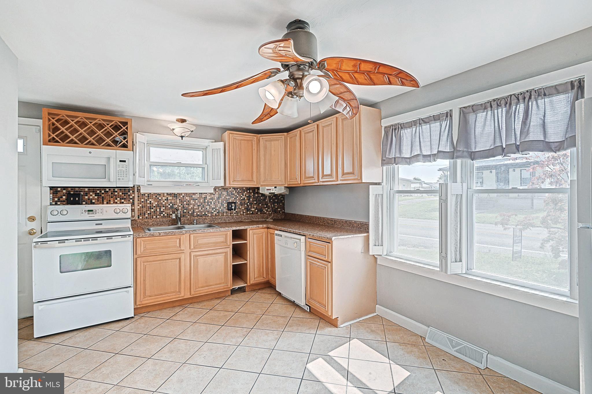 1932 Stoverstown Road Spring Grove, PA 17362 - Photo 18 of 26