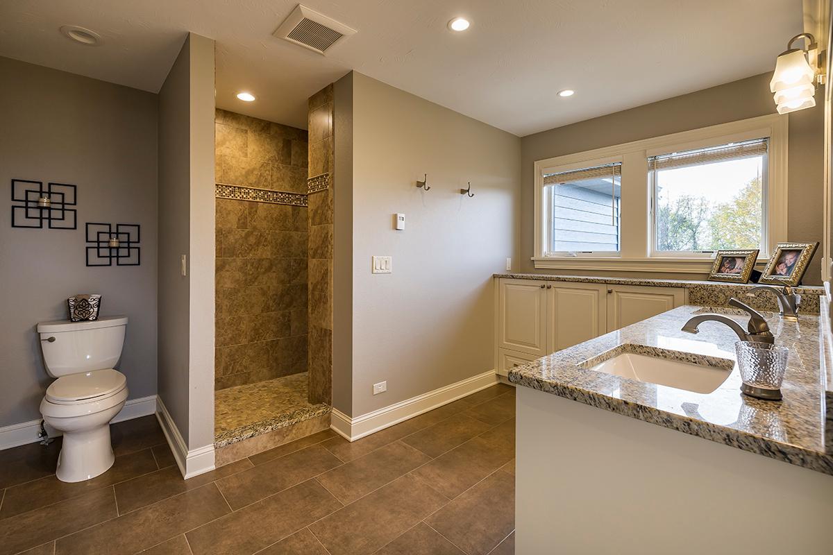 1577 Sparrow Road Waconia, MN 55387 - Photo 22 of 50 Gallery Image 22