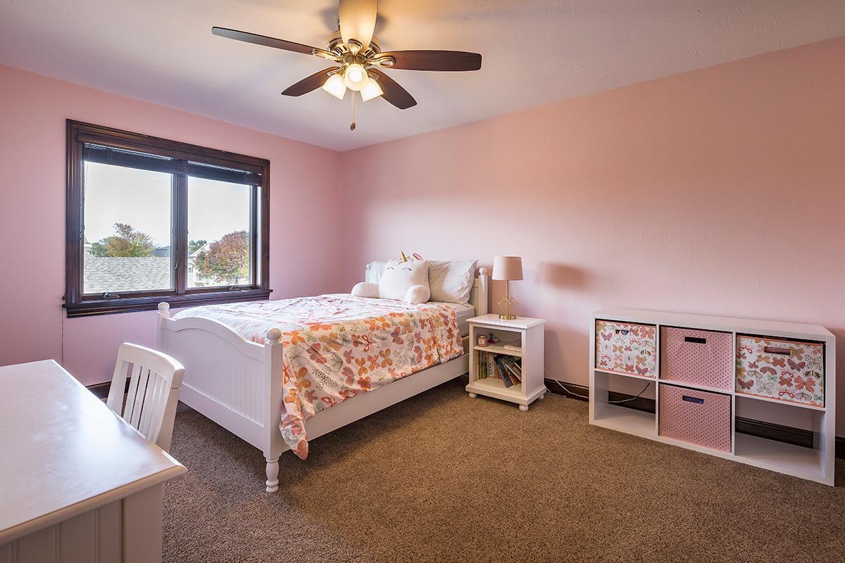 1577 Sparrow Road Waconia, MN 55387 - Photo 29 of 50 Gallery Image 29