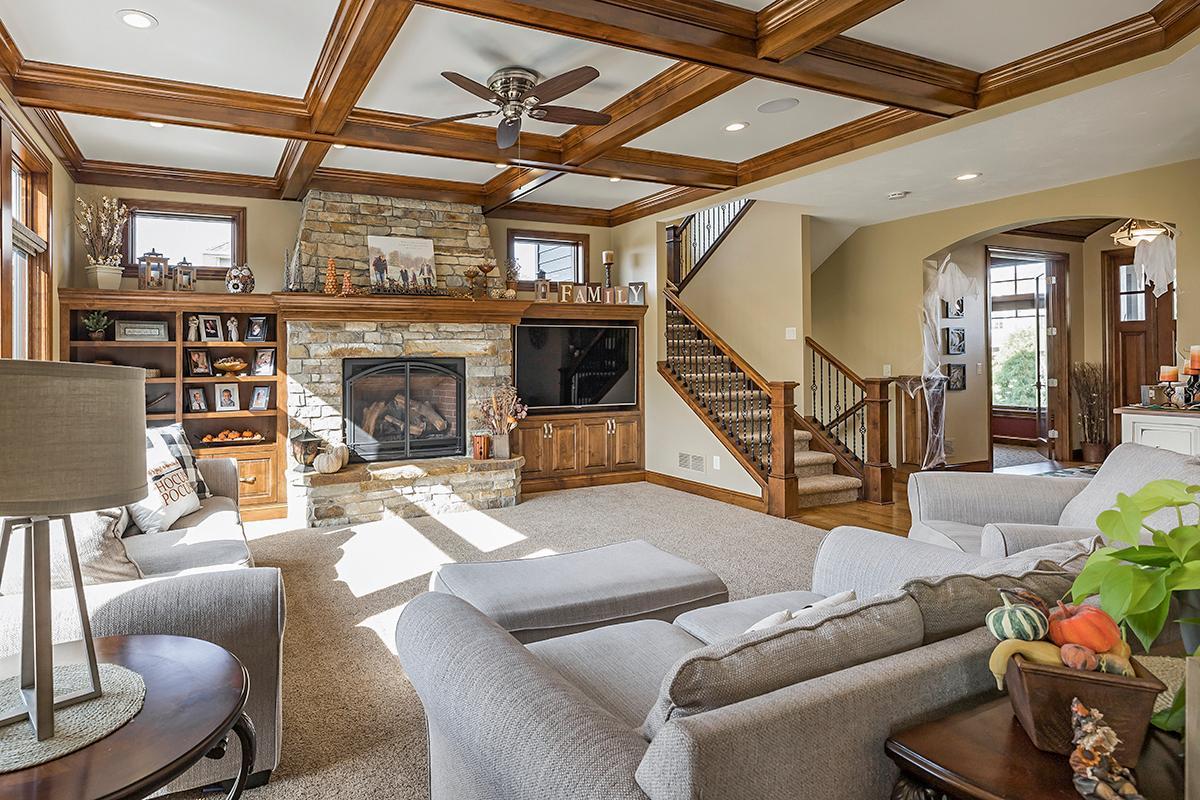1577 Sparrow Road Waconia, MN 55387 - Photo 8 of 50 Gallery Image 8