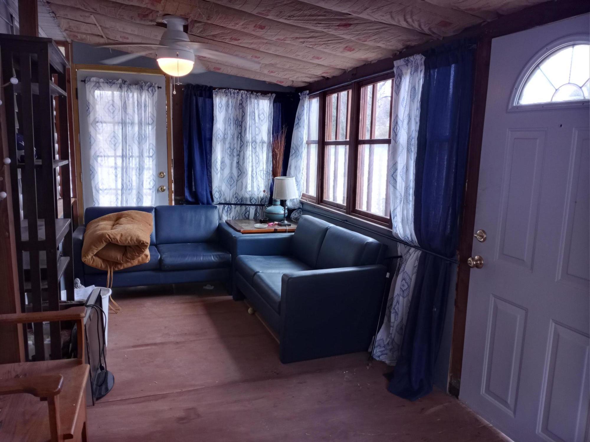 4116 Shipe Road Corryton, TN 37721 - Photo 11 of 19 Sunroom
