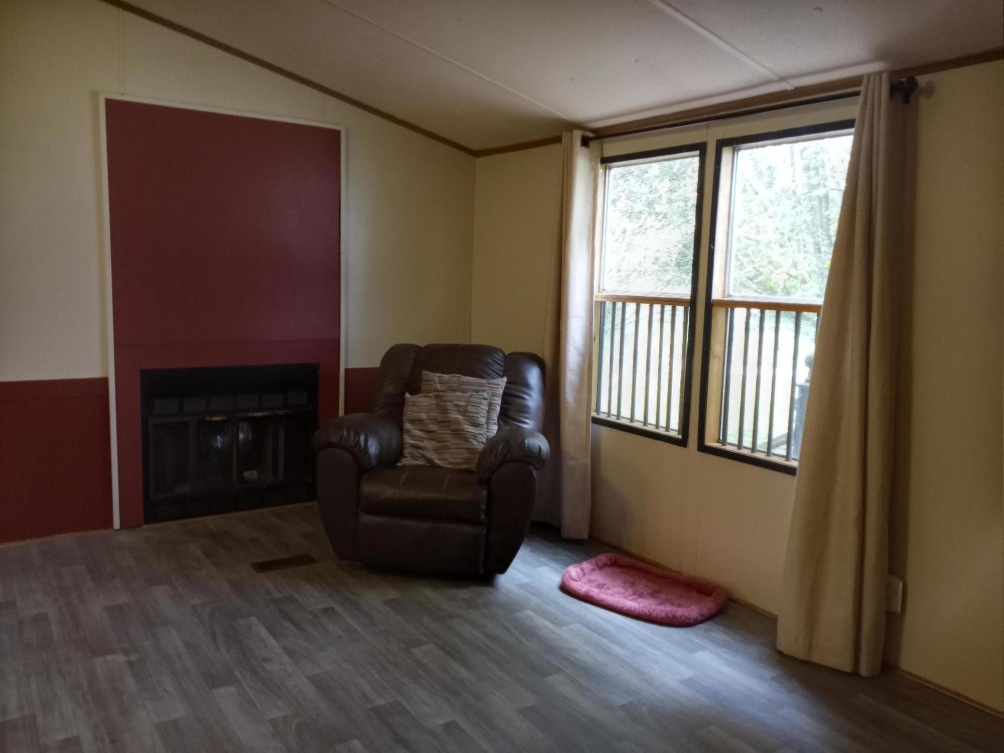 4116 Shipe Road Corryton, TN 37721 - Photo 4 of 19 Living Room