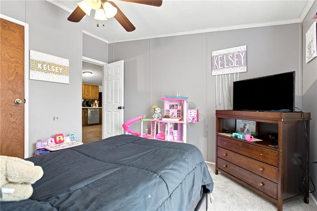 948 Duvall Road Charleroi, PA 15022 - Photo 26 of 38 Gallery Image 26