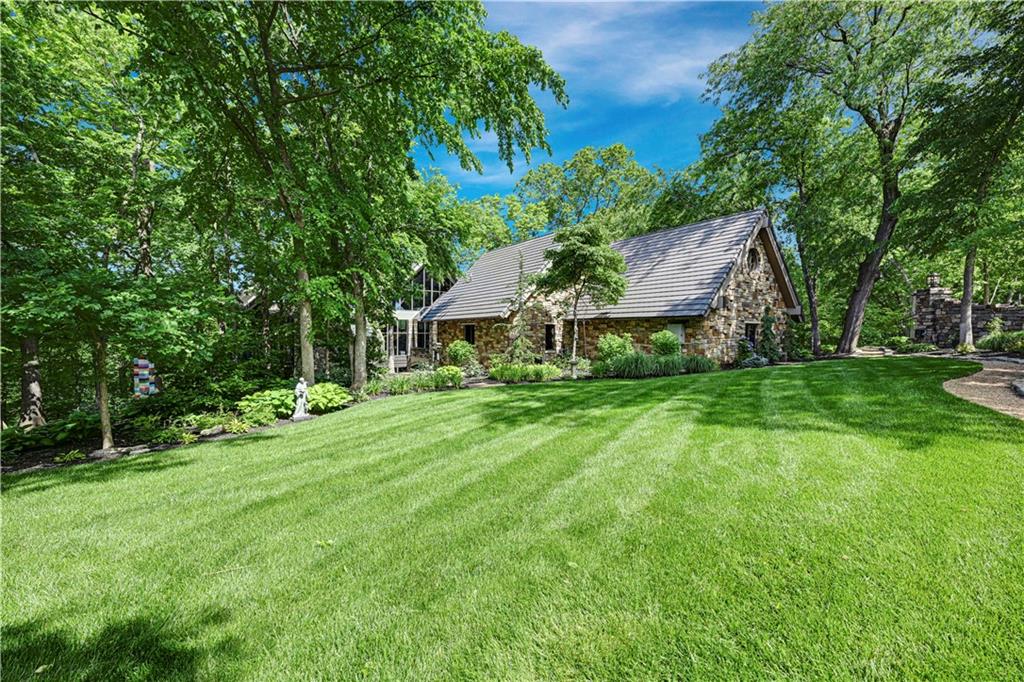 16900 South Highland Ridge Drive Loch Lloyd, MO 64012 - Photo 3 of 97