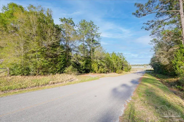 $200,000 | Upland Drive, Cantonment, FL 32533