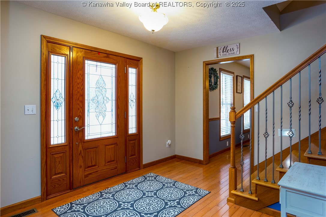 140 Waterside Circle Winfield, WV 25213 - Photo 11 of 50 Gallery Image 11