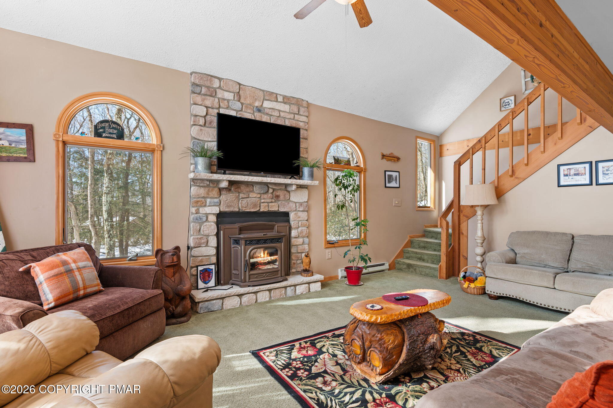 146 Mountain View Jim Thorpe, PA 18229 - Photo 19 of 47 Living Area