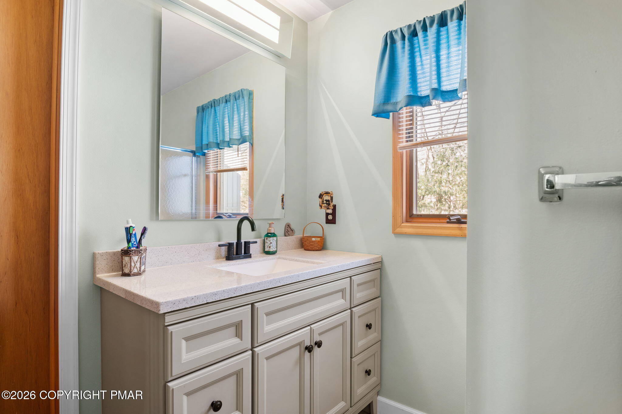 146 Mountain View Jim Thorpe, PA 18229 - Photo 37 of 47 Bathroom