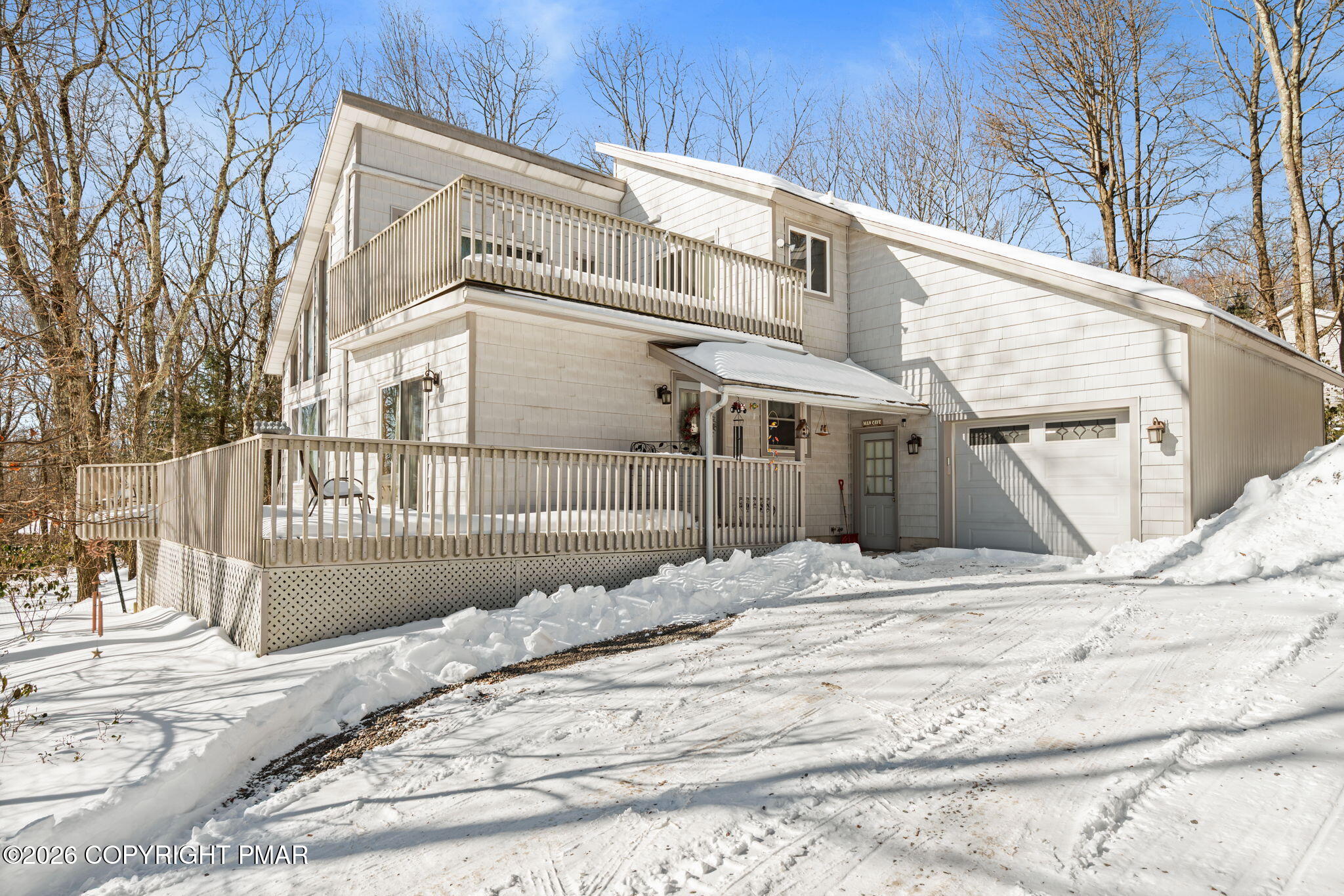 146 Mountain View Jim Thorpe, PA 18229 - Photo 8 of 47 Front of Home