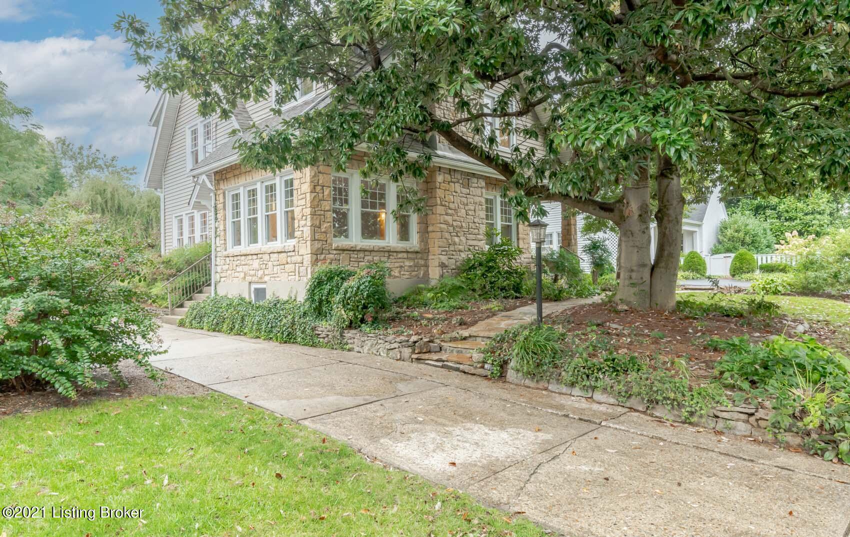 608 Upland Road Louisville, KY 40206 - Photo 4 of 49 Front