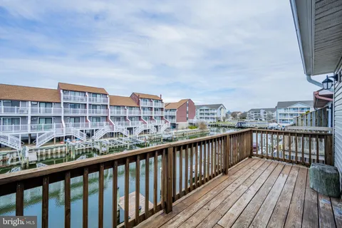 $575,000 | 11611 Windward Drive, Unit E, Ocean City, MD 21842