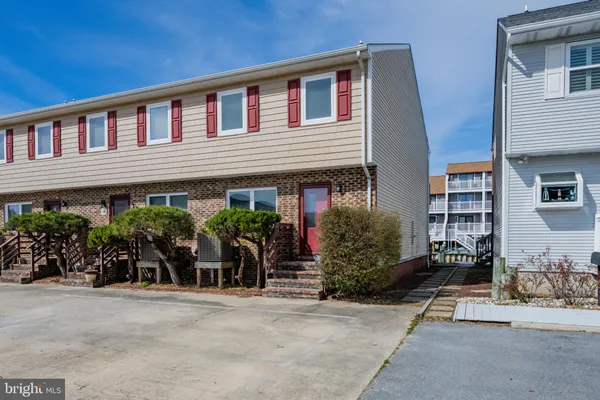 $575,000 | 11611 Windward Drive, Unit E, Ocean City, MD 21842