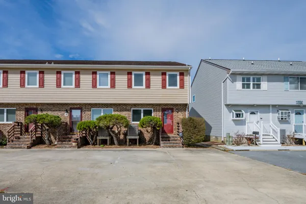$569,000 | 11611 Windward Drive, Unit E, Ocean City, MD 21842