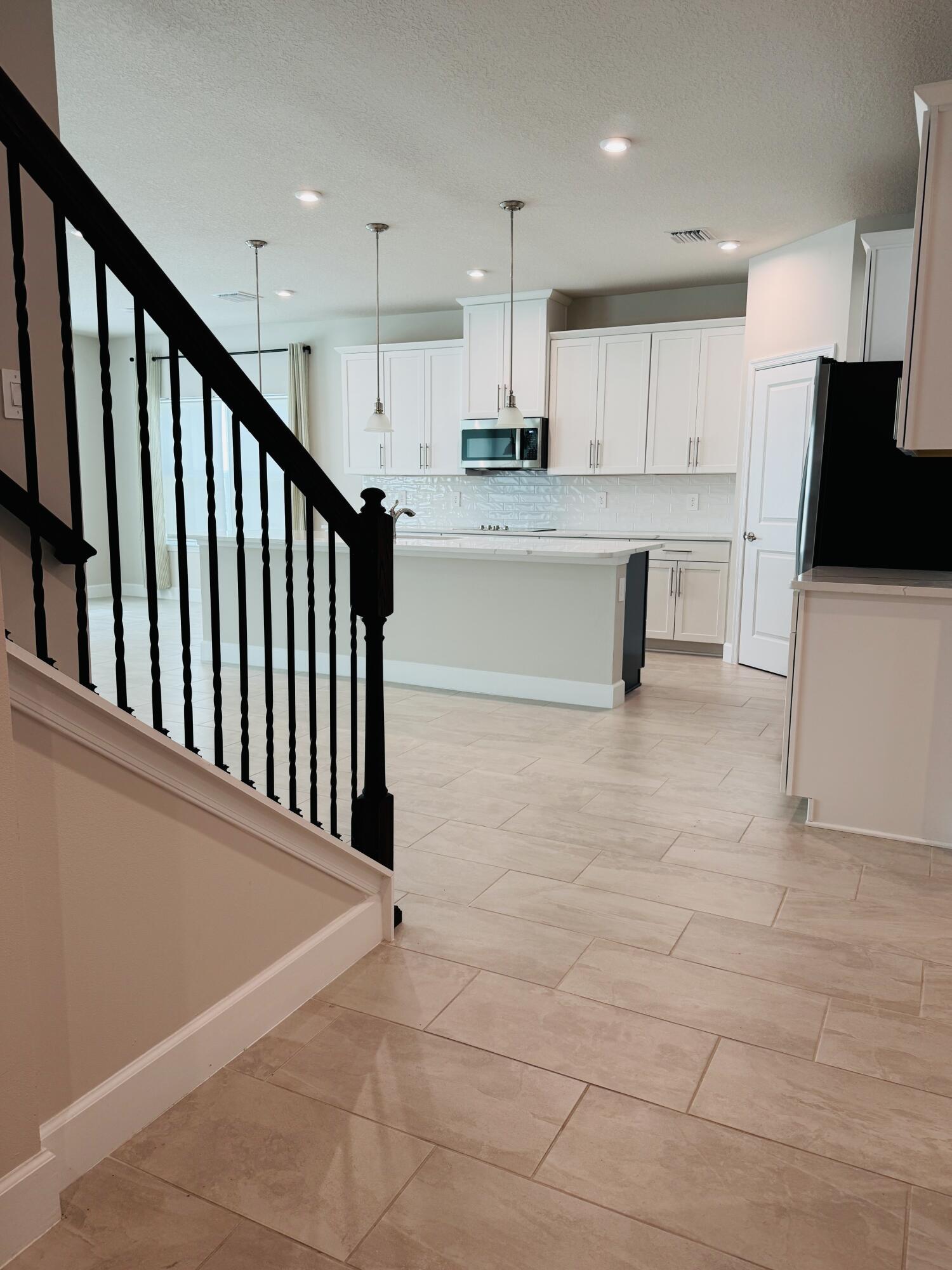 163 Southwest Pomeroy Street Stuart, FL 34997 - Photo 23 of 52 IMG_1802