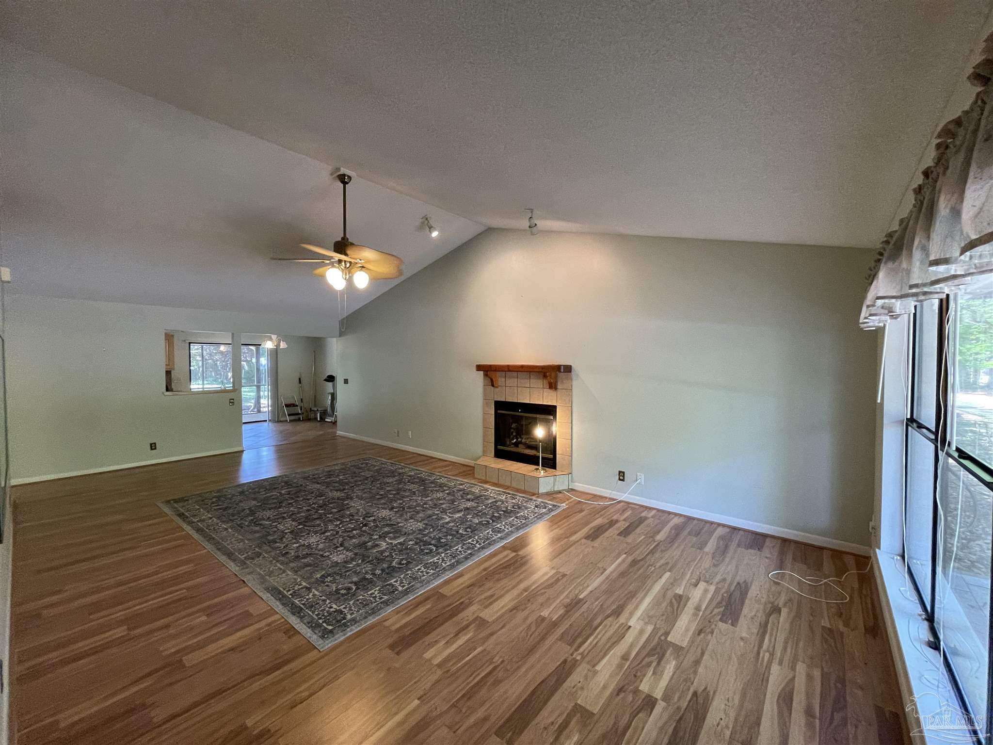 10109 Foxrun Road Pensacola, FL 32514 - Photo 7 of 26