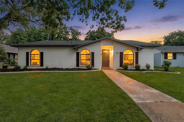 $369,000 | 1137 Kingston Drive, Lewisville, TX 75067