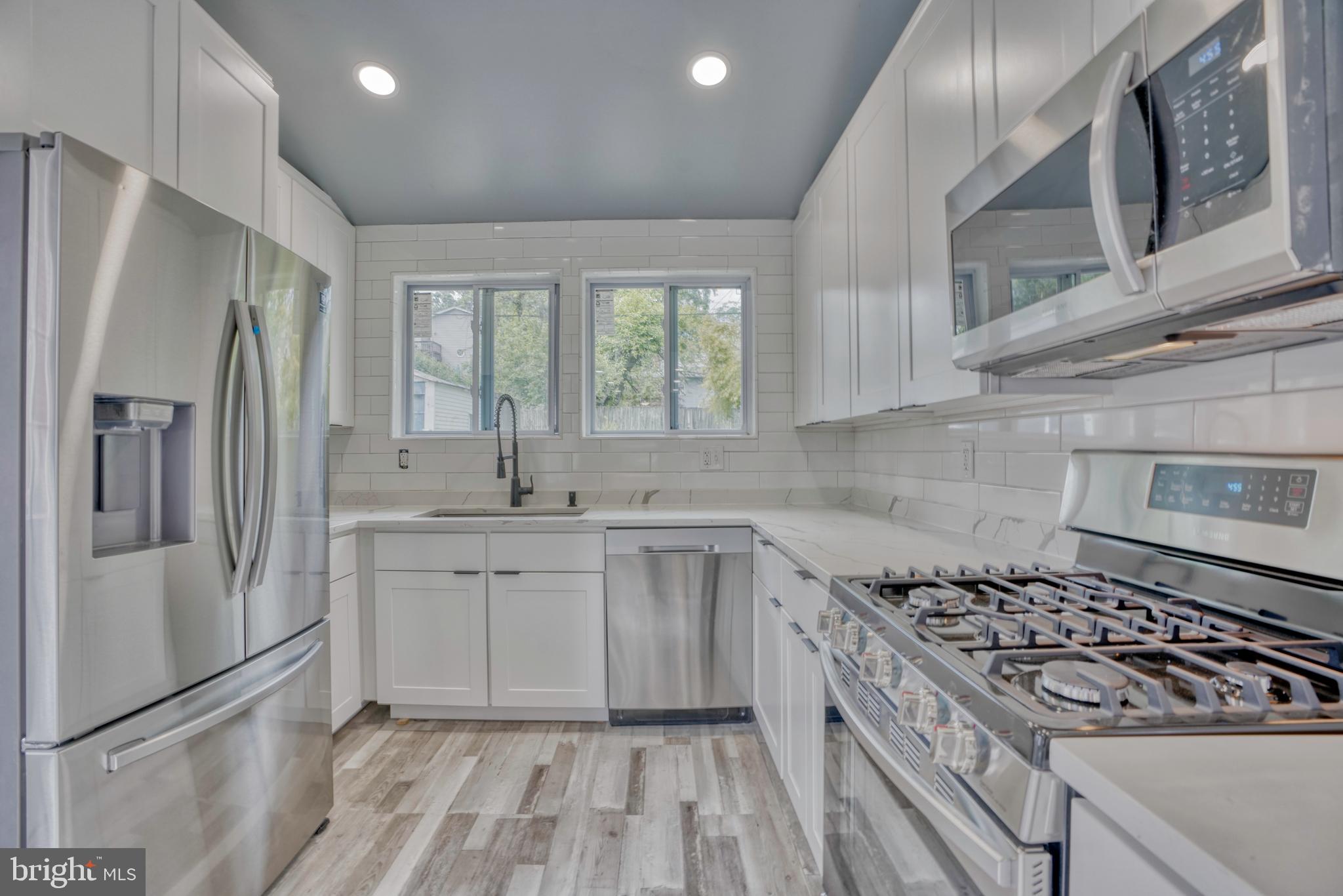 914 Overbrook Road Baltimore, MD 21239 - Photo 13 of 39