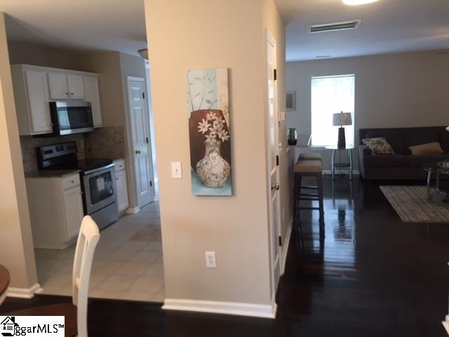 6 Hawkesbury Road Simpsonville, SC 29681 - Photo 14 of 36 Gallery Image 14