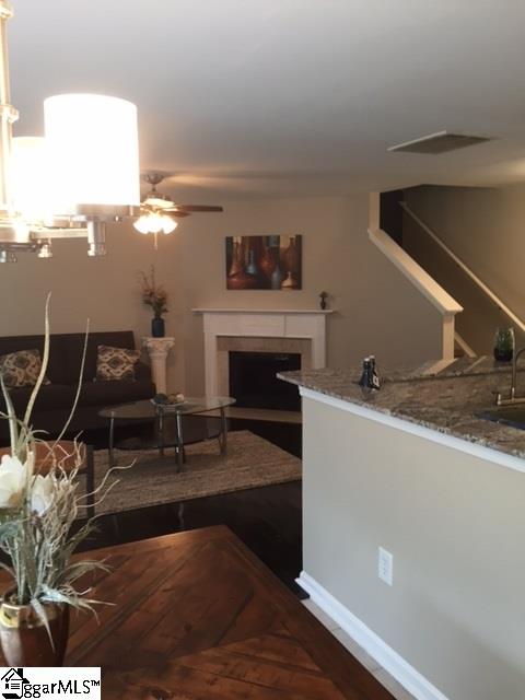 6 Hawkesbury Road Simpsonville, SC 29681 - Photo 7 of 36 Gallery Image 7