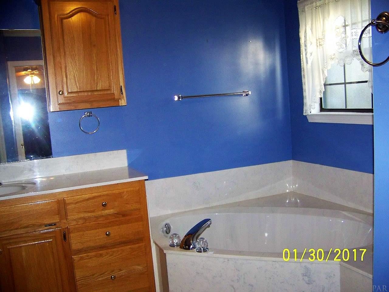 6595 Martin Road Milton, FL 32570 - Photo 19 of 21 Gallery Image 19