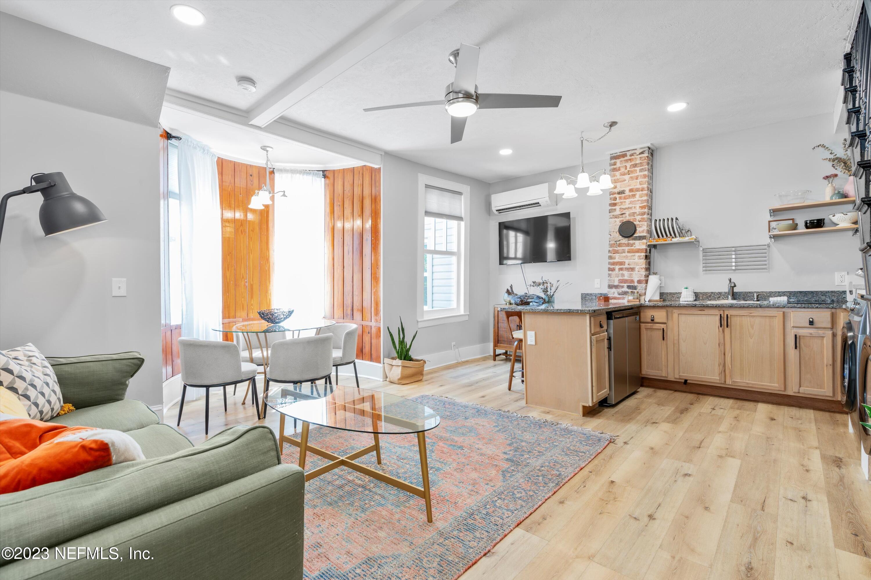 59 Cuna Street St. Augustine, FL 32084 - Photo 7 of 59 07-Living Area