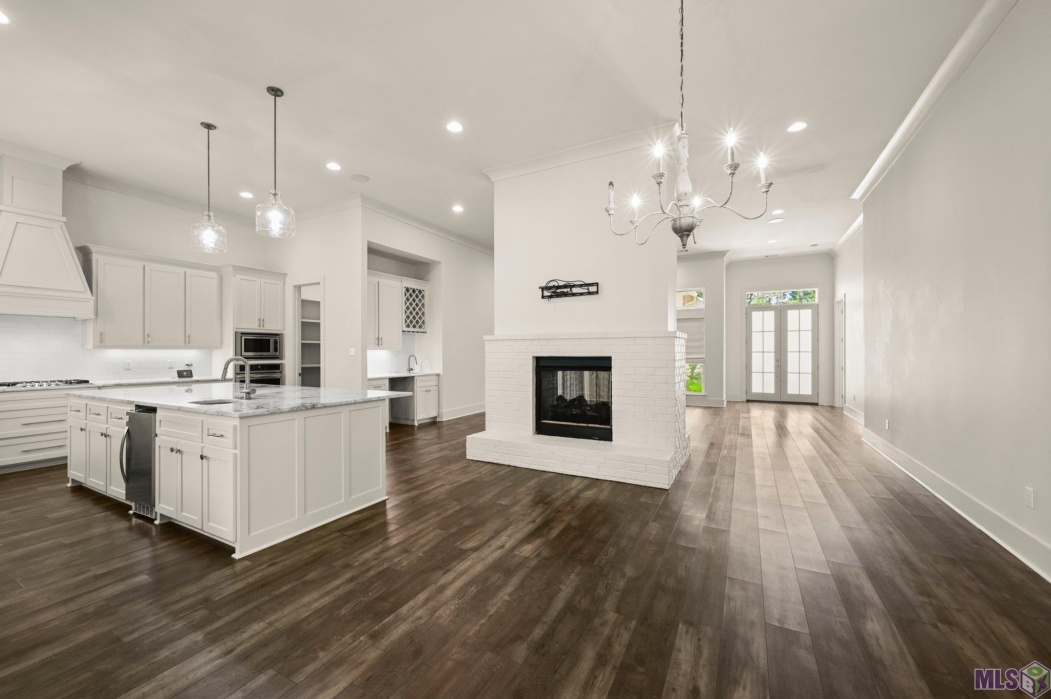 4718 Orchid Street Baton Rouge, LA 70808 - Photo 4 of 31