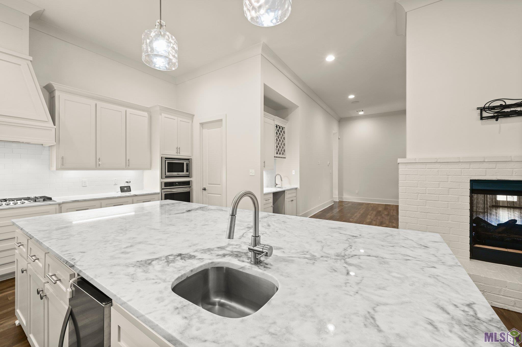 4718 Orchid Street Baton Rouge, LA 70808 - Photo 9 of 31