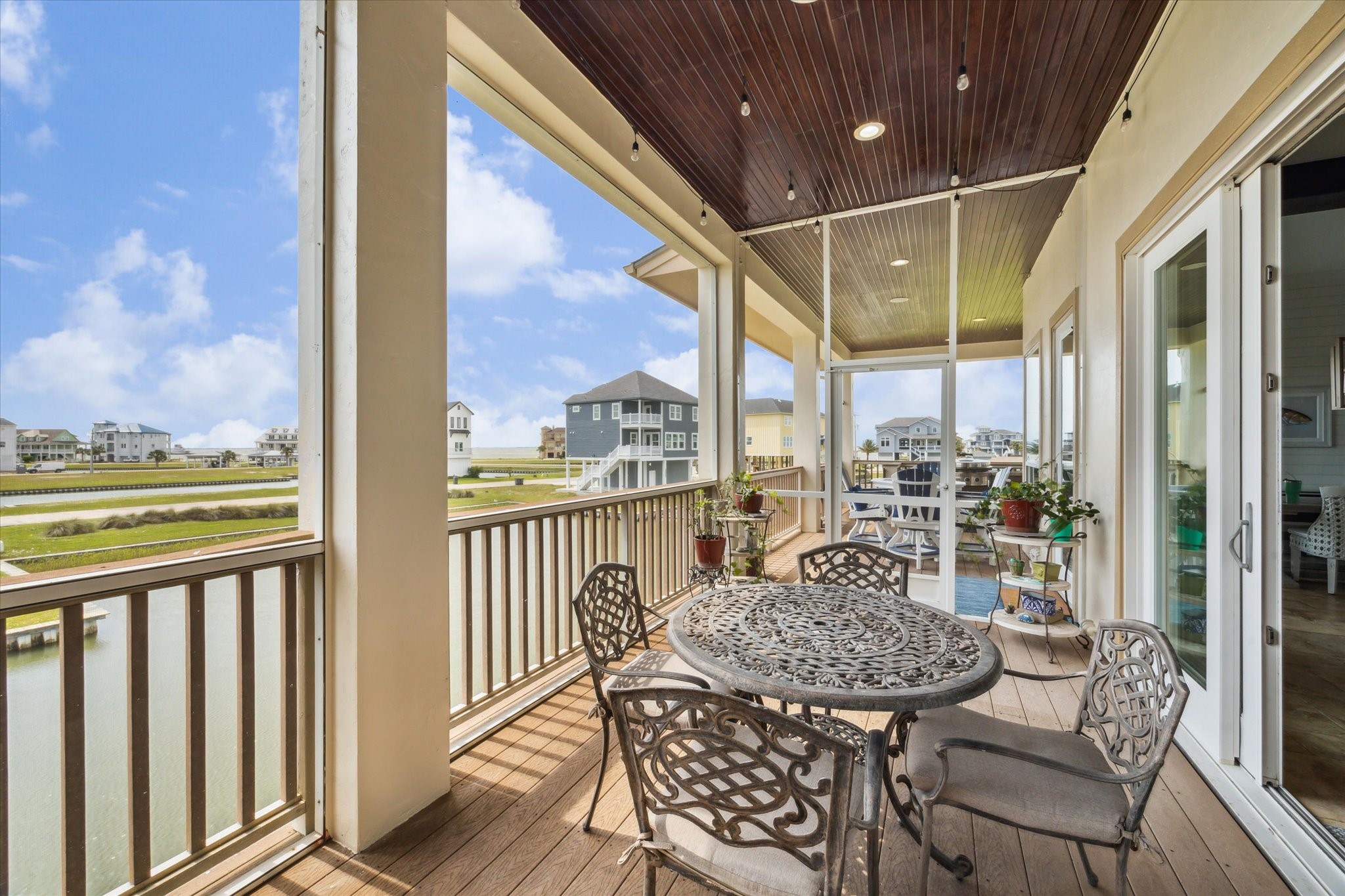 7 Ramrod Hitchcock, TX 77563 - Photo 29 of 41 a view of a chairs and table in the balcony