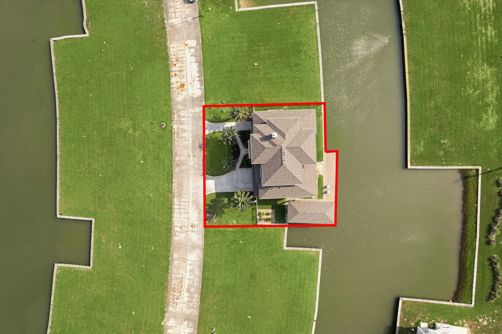 7 Ramrod Hitchcock, TX 77563 - Photo 39 of 41