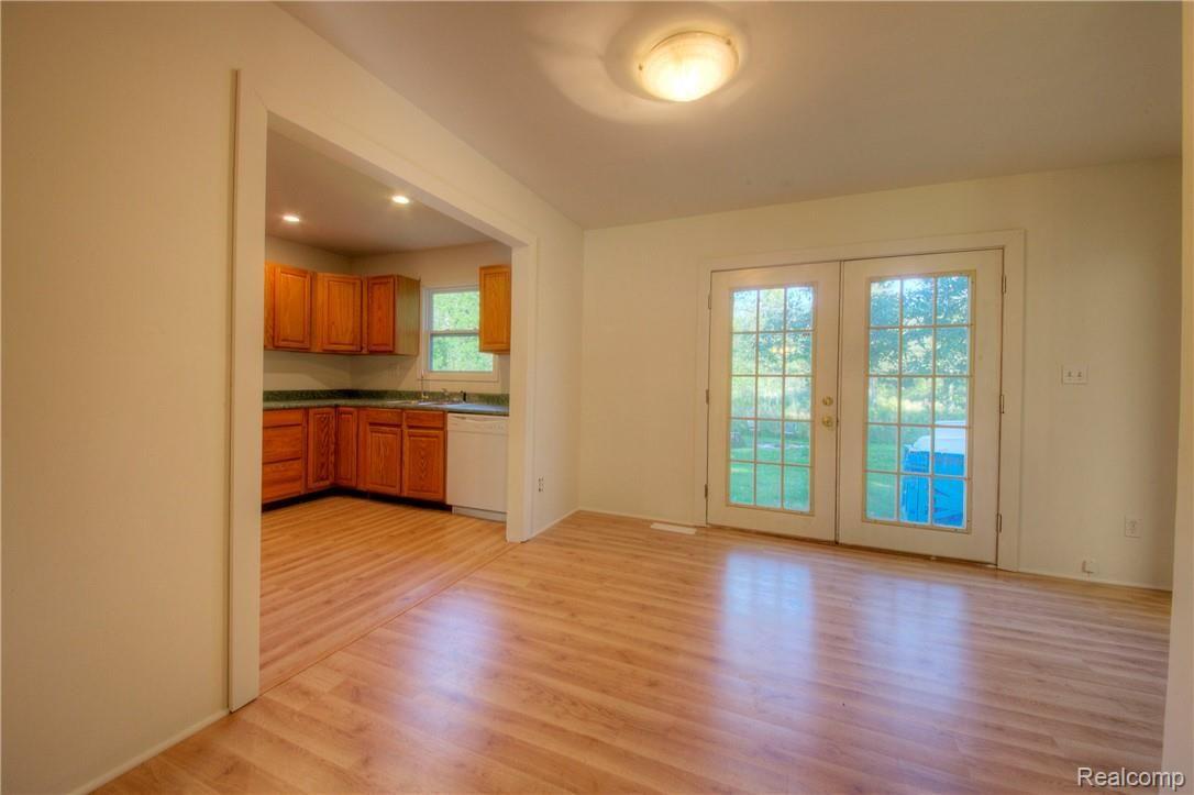 13285 E Road Montrose, MI 48457 - Photo 11 of 53 930A5916_7_8.jpg