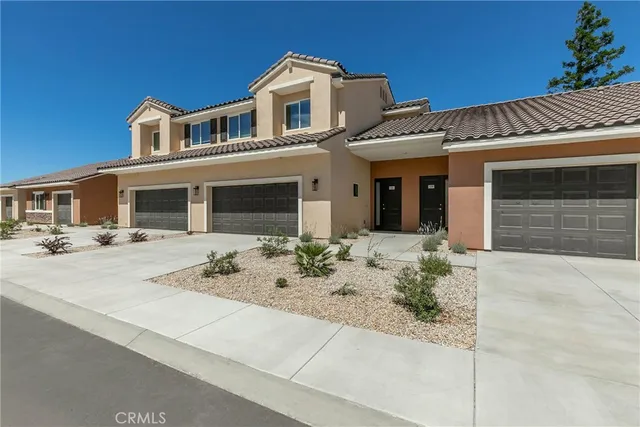 $2,395 | 16854 Muscatel Street, Hesperia, CA 92345