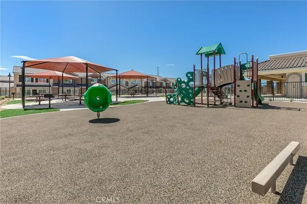 $2,395 | 16854 Muscatel Street, Hesperia, CA 92345