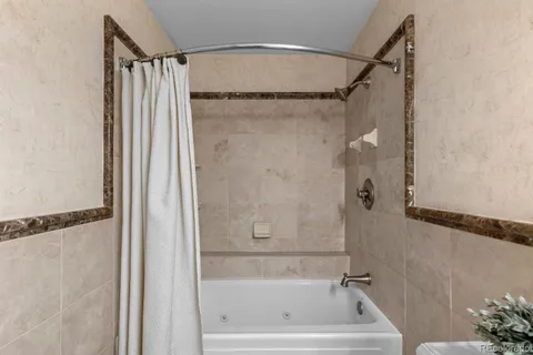 $799,000 | 8027 South Dover Street, Littleton, CO 80128