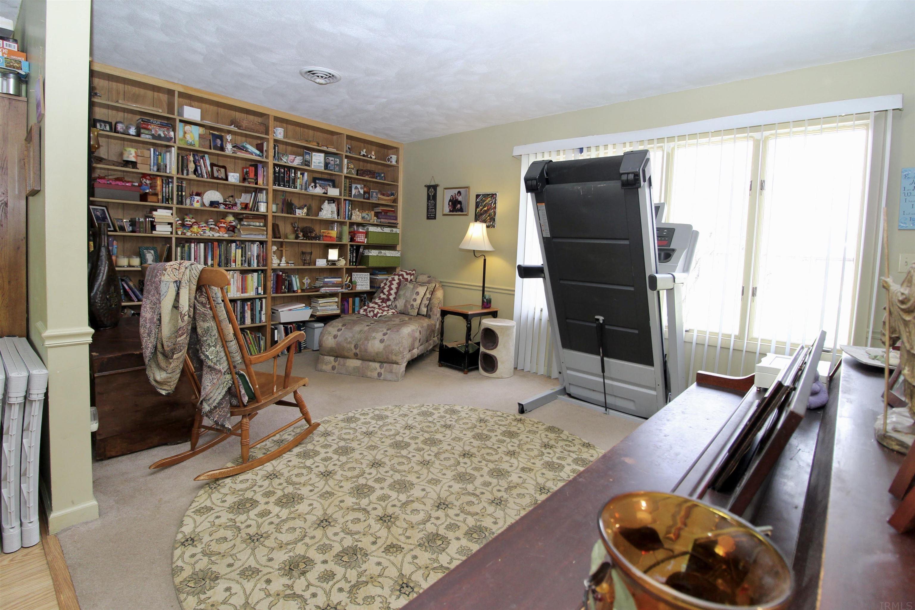 5909 East Rick Road Muncie, IN 47303 - Photo 4 of 25 Gallery Image 4