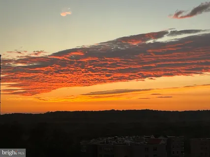 $435,000 | 19365 Cypress Ridge Terrace, Unit 510, Leesburg, VA 20176