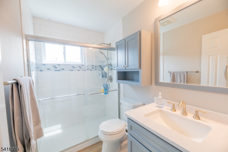 9 Montrose Road Somerset, NJ 08873 - Photo 18 of 19