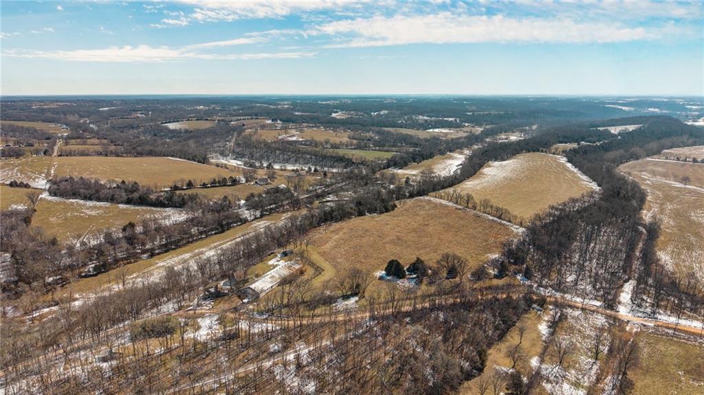 640 Brown Springs Road Marionville, MO 65705 - Photo 11 of 37