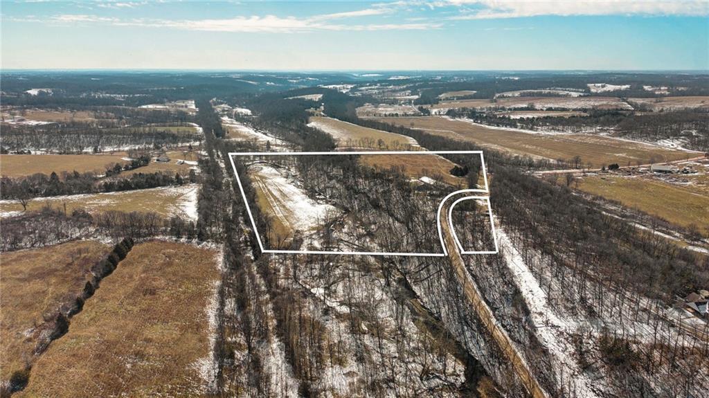 640 Brown Springs Road Marionville, MO 65705 - Photo 7 of 37