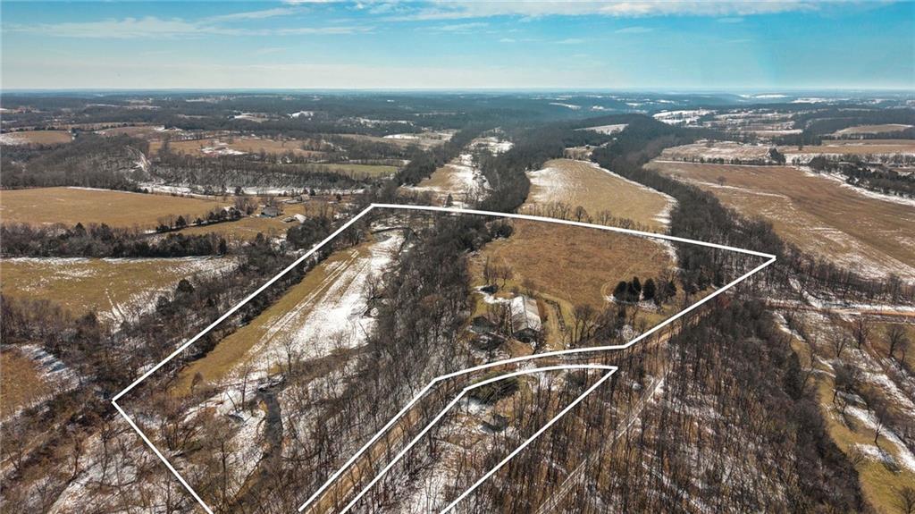 640 Brown Springs Road Marionville, MO 65705 - Photo 9 of 37