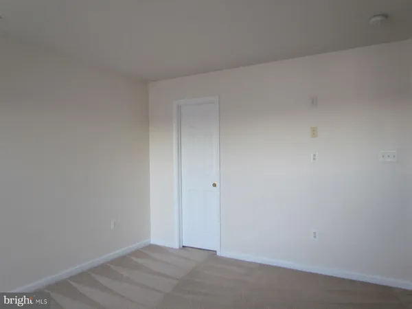 $2,300 | 46010 Saltmarsh Drive, Lexington Park, MD 20653