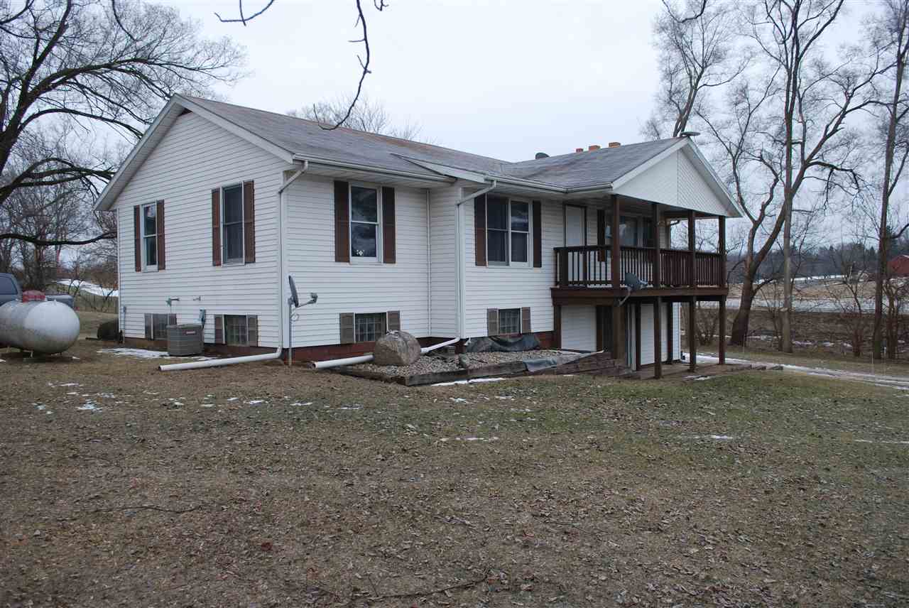 7743 Rose Road Plymouth, IN 46563 - Photo 3 of 28 Gallery Image 3