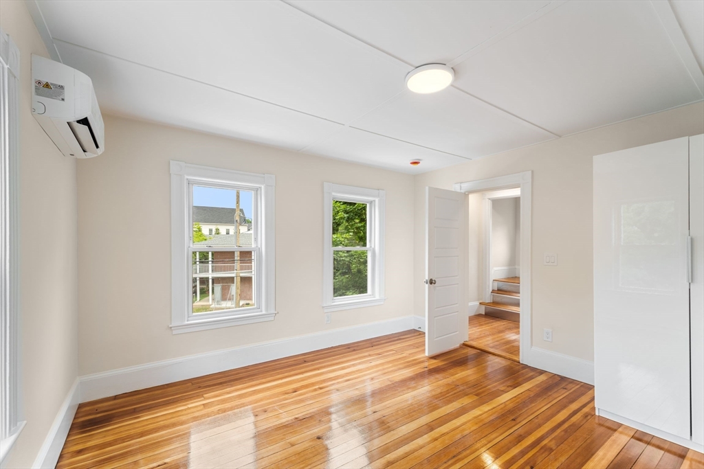 29 Sylvan Street, Unit 2 Malden, MA 02148 - Photo 6 of 23