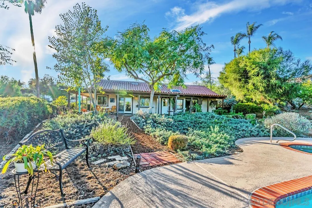 290 North Old Hill Road Fallbrook, CA 92028 - Photo 35 of 47 a view of a house with backyard and sitting area