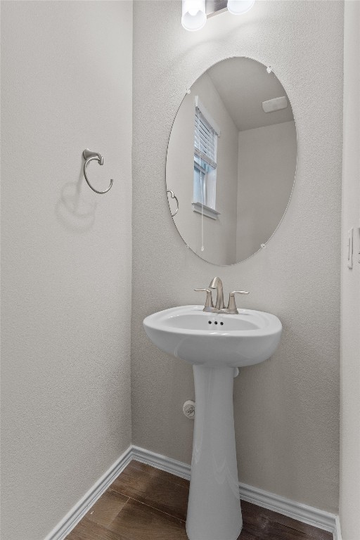 9416 Hunter Lane Austin, TX 78748 - Photo 15 of 35 a bathroom with a sink a mirror and shower view