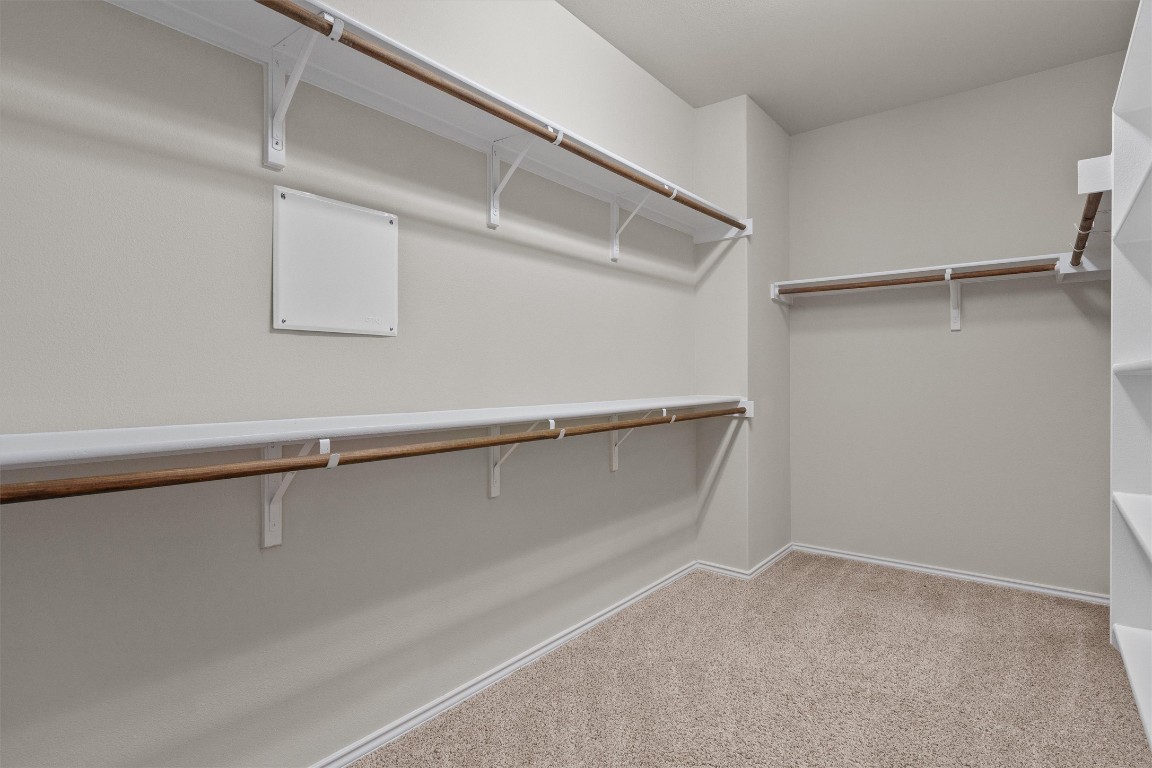 9416 Hunter Lane Austin, TX 78748 - Photo 21 of 35 a view of an empty walk in closet