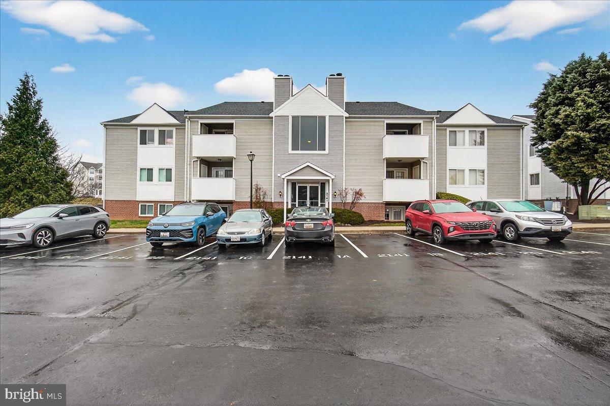 Charming apartment complex with ample parking.